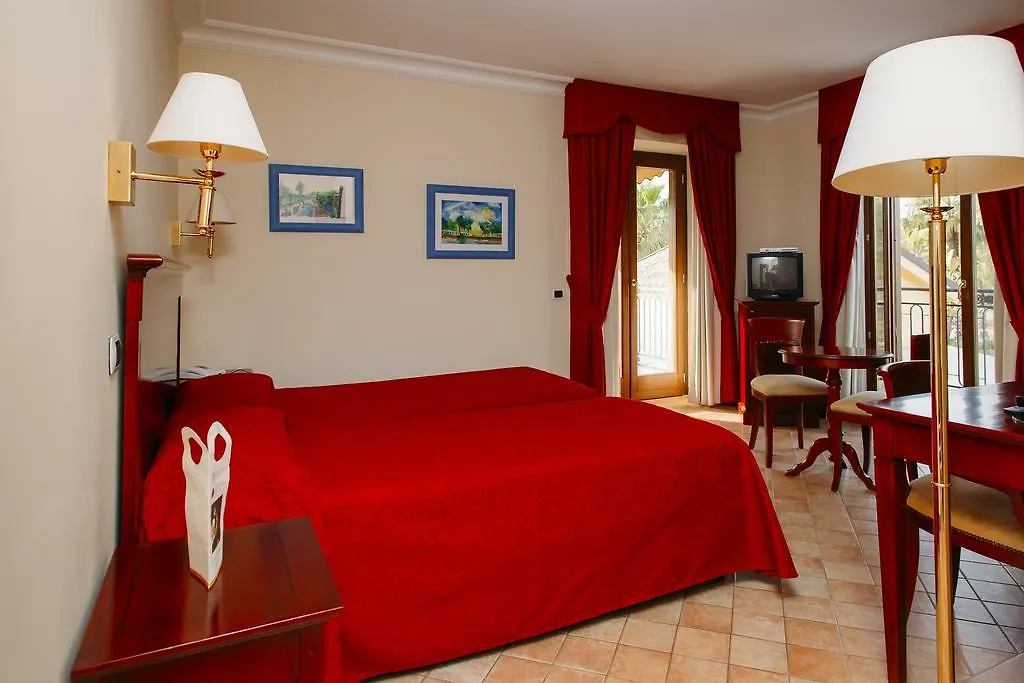 **** Hotel Demetra Resort Villaggio Peruzzo Italy