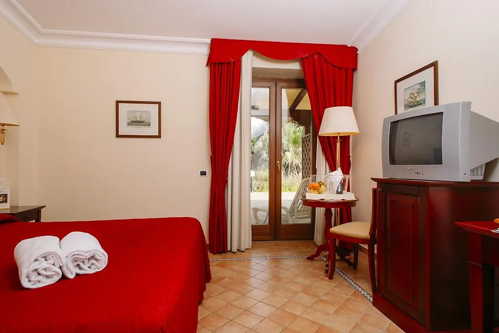 Demetra Resort Villaggio Peruzzo Hotel
