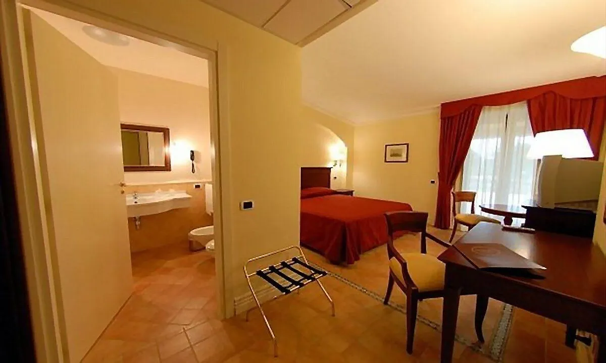 Demetra Resort Villaggio Peruzzo 4*,  Italy